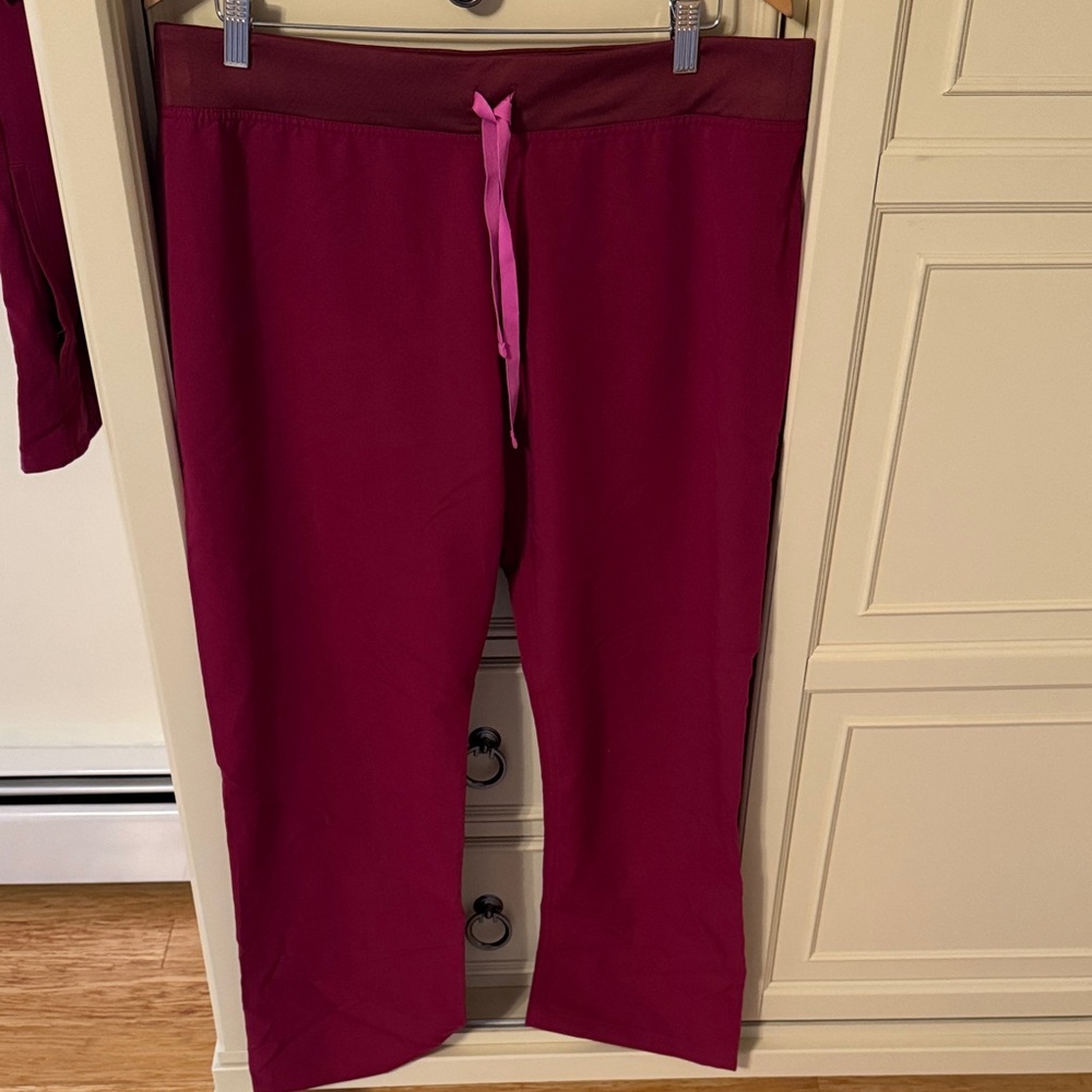 Figs Women's Burgundy Pants with Pink Drawstring
Style: Livingston Pants